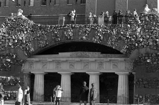 Lions of Ruins grotto of Alexander Garden