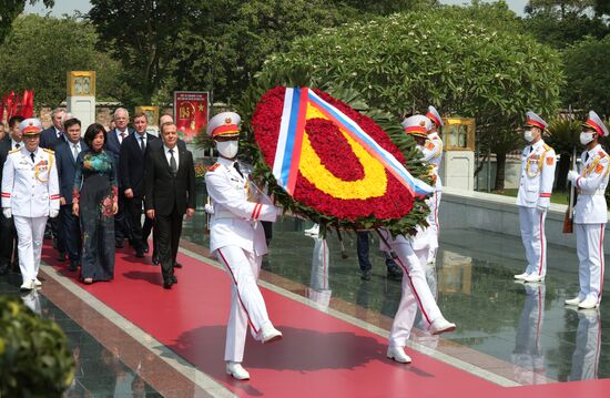 Vietnam Russia