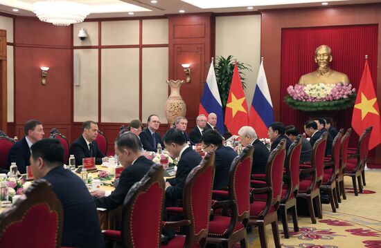 Vietnam Russia