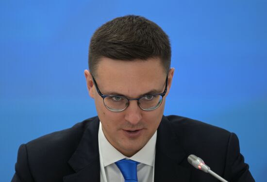 Russia's Trade Representative in Uzbekistan Konstantin Zlygostev at the Russia-Uzbekistan session held as part of the 14th International Economic Forum Russia - Islamic World: KAZANFORUM. Photos can be used on terms listed in the media-bank's Forum section. Location: Russia, Republic of Tatarstan, Kazan. Author: Evgeny Biyatov/ANO “Directorate for Sports and Social Projects”. KAZANFORUM 2023. Russia - Uzbekistan