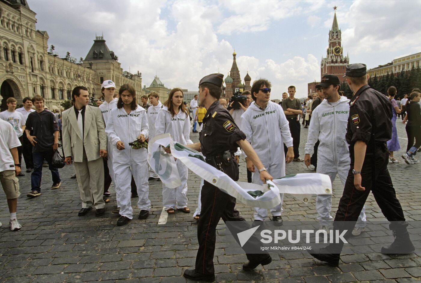 Greenpeace's unauthorized event on Red Square