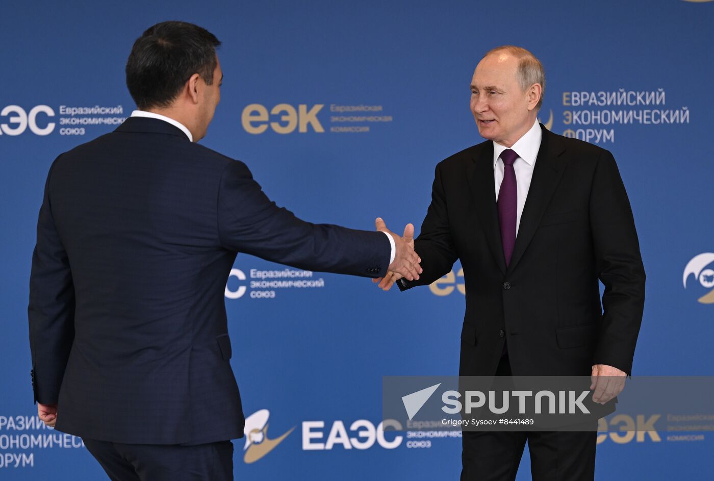 Russia Putin Eurasian Economic Forum