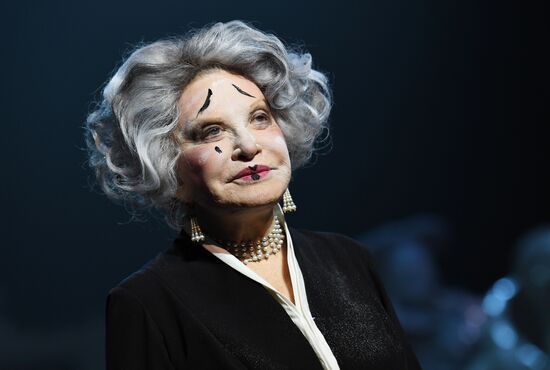 Russia Theatre Queen Mother