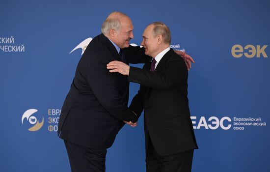 Russia Putin Eurasian Economic Forum