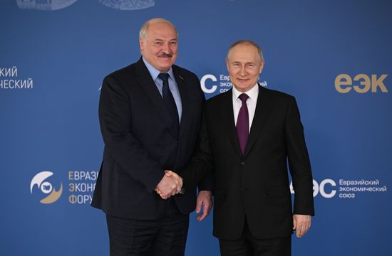 Russia Putin Eurasian Economic Forum
