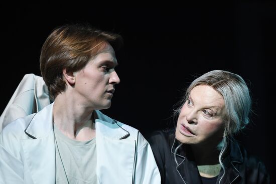 Russia Theatre Queen Mother
