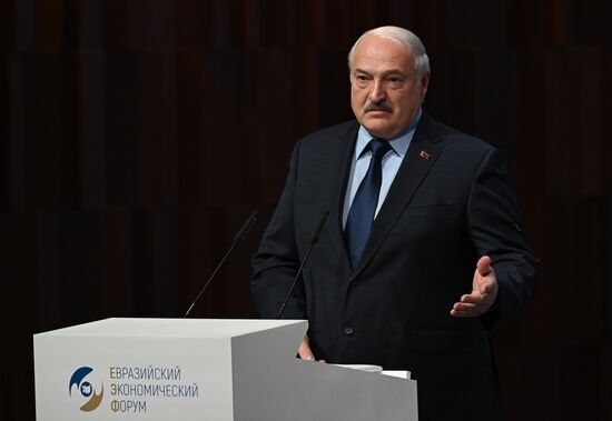 Russia Putin Eurasian Economic Forum