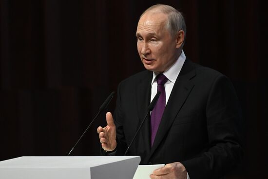 Russia Putin Eurasian Economic Forum