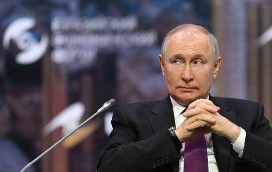 Russia Putin Eurasian Economic Forum