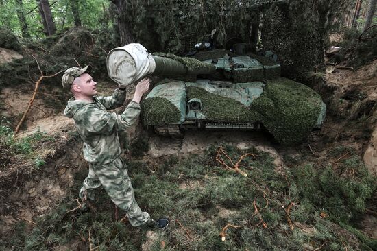 Russia Ukraine Military Operation Tank Unit