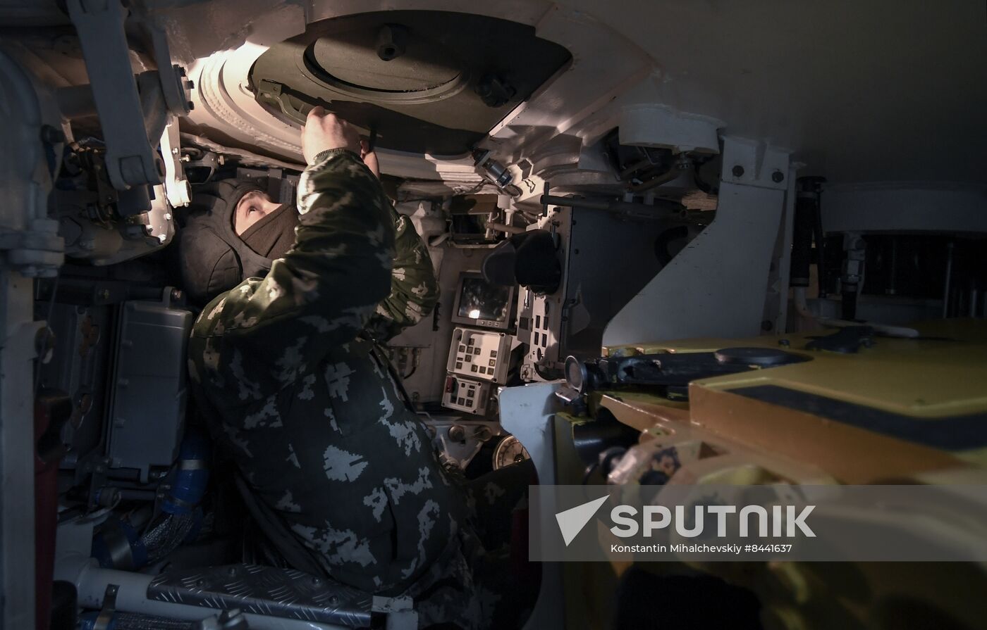 Russia Ukraine Military Operation Tank Unit