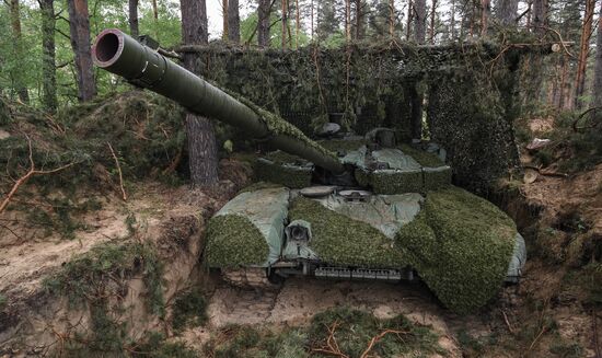 Russia Ukraine Military Operation Tank Unit