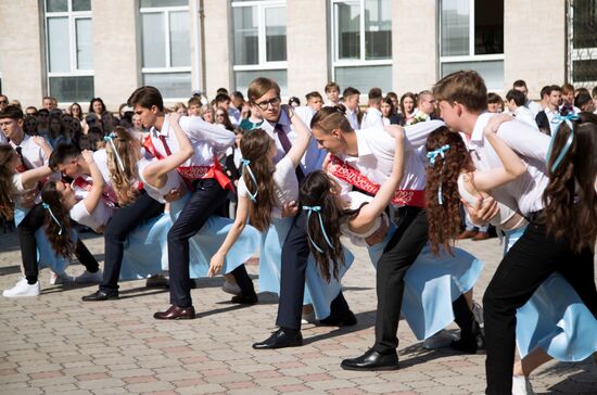 Moldova Transnistria Education Last Bell