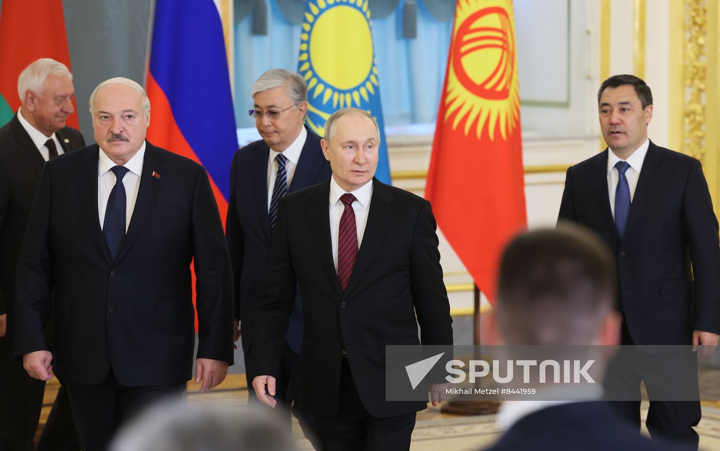 Russia Putin Supreme Eurasian Economic Council