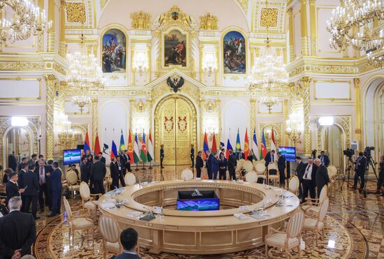 Russia Putin Supreme Eurasian Economic Council