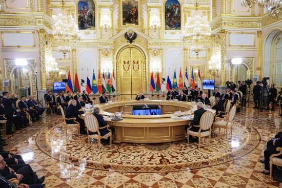 Russia Putin Supreme Eurasian Economic Council