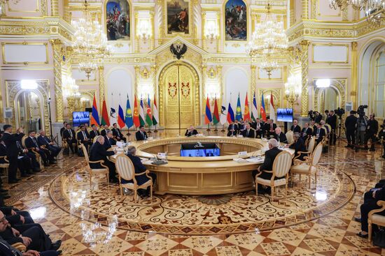 Russia Putin Supreme Eurasian Economic Council