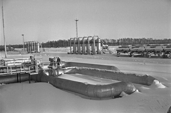 Gas pipeline compressor plants on Kazym River