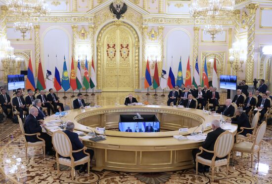 Russia Putin Supreme Eurasian Economic Council