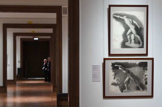 Russia Art Academic Drawing Exhibition