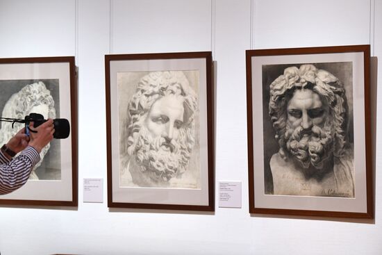 Russia Art Academic Drawing Exhibition