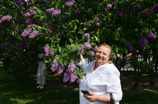 Russia Blooming Season
