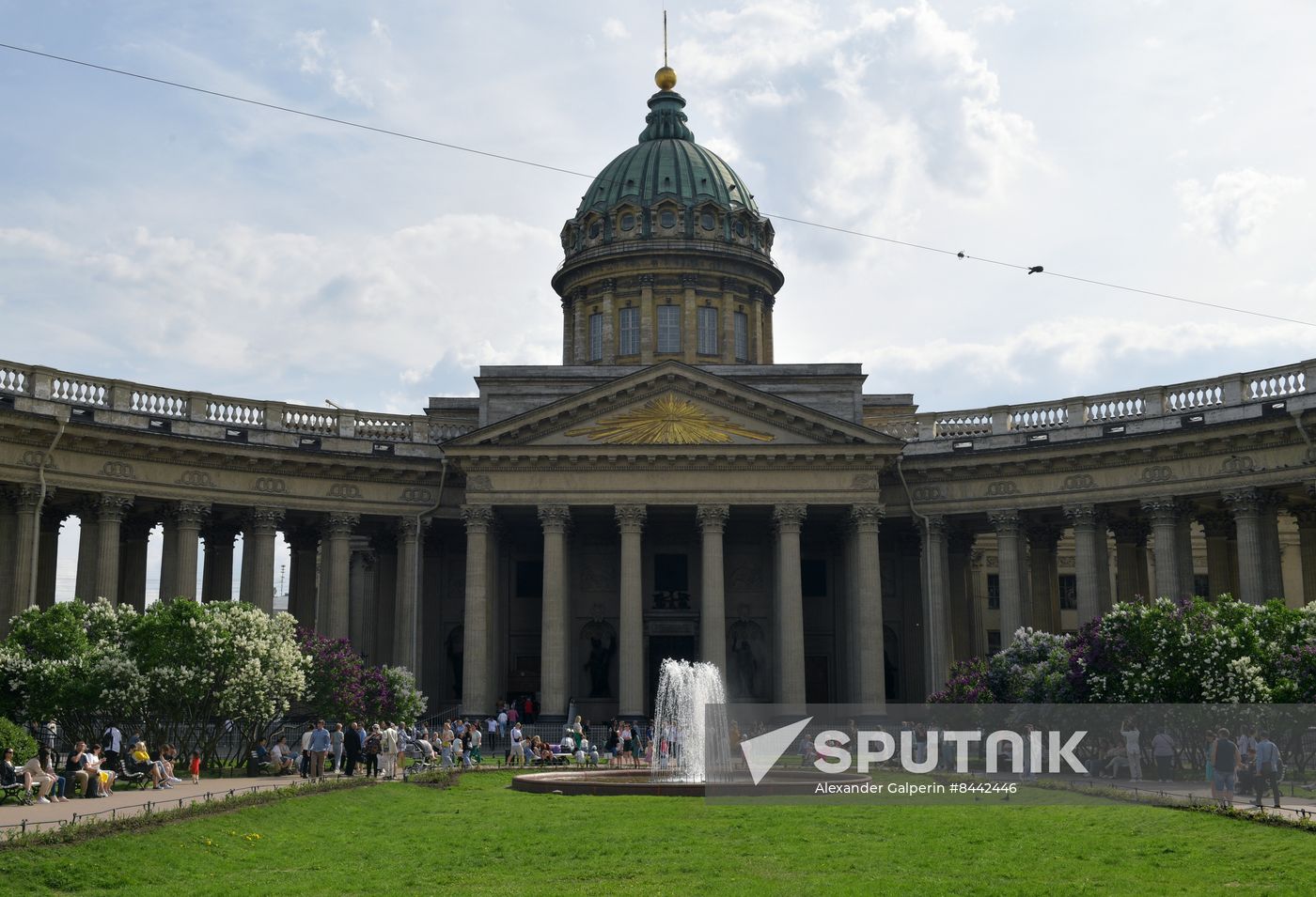 Russia Blooming Season