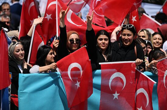 Turkey Election Erdogan Campaign