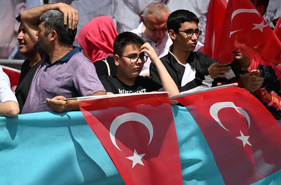 Turkey Election Erdogan Campaign