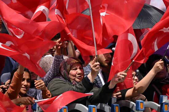 Turkey Election Erdogan Campaign