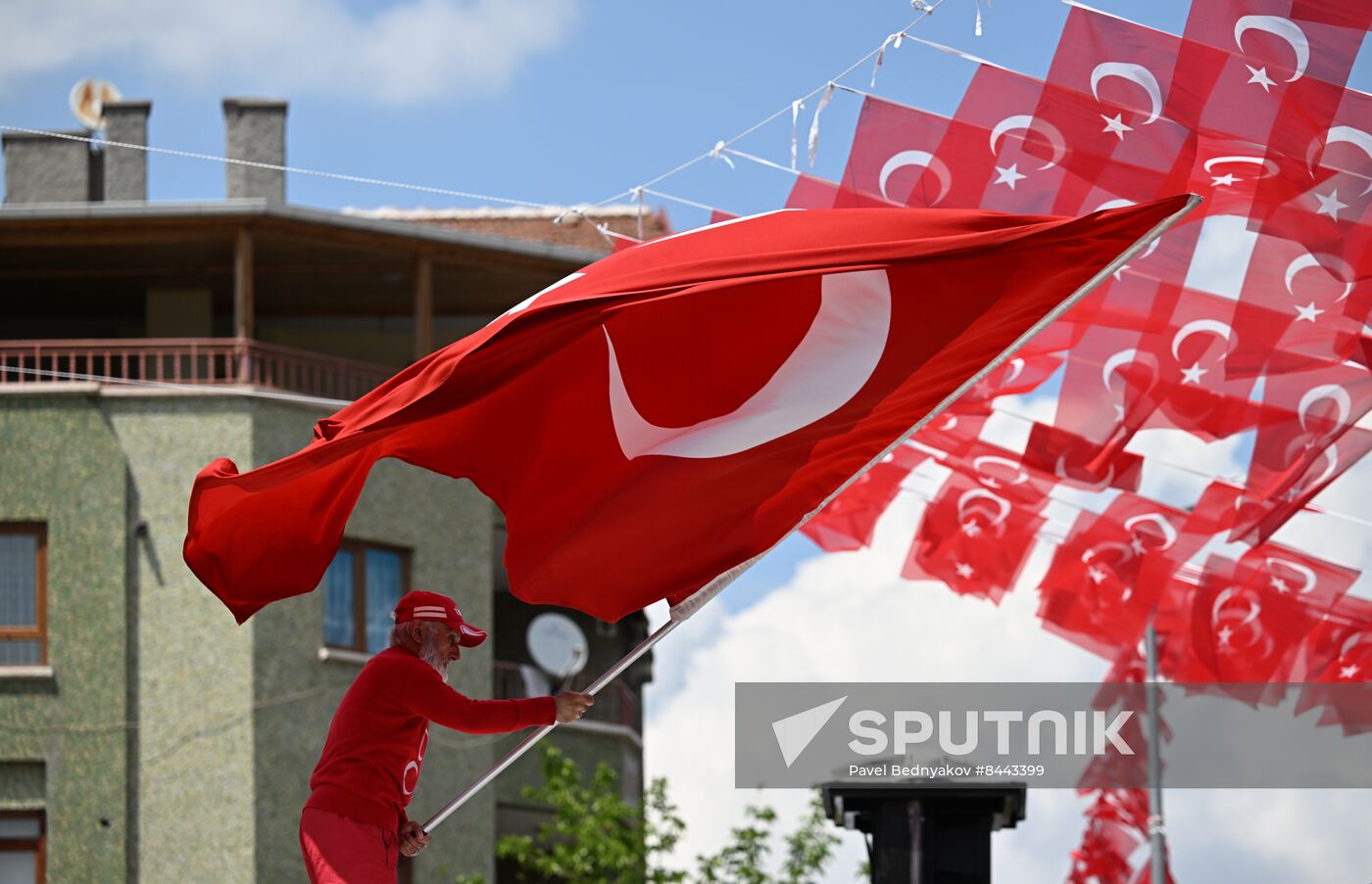 Turkey Election Erdogan Campaign