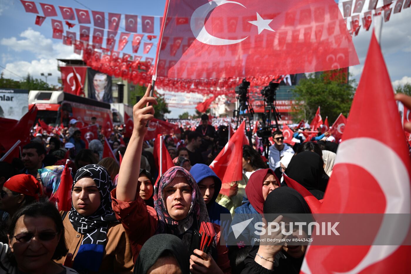 Turkey Election Erdogan Campaign