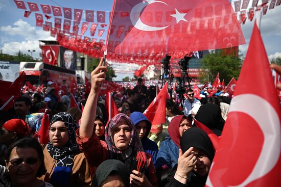 Turkey Election Erdogan Campaign