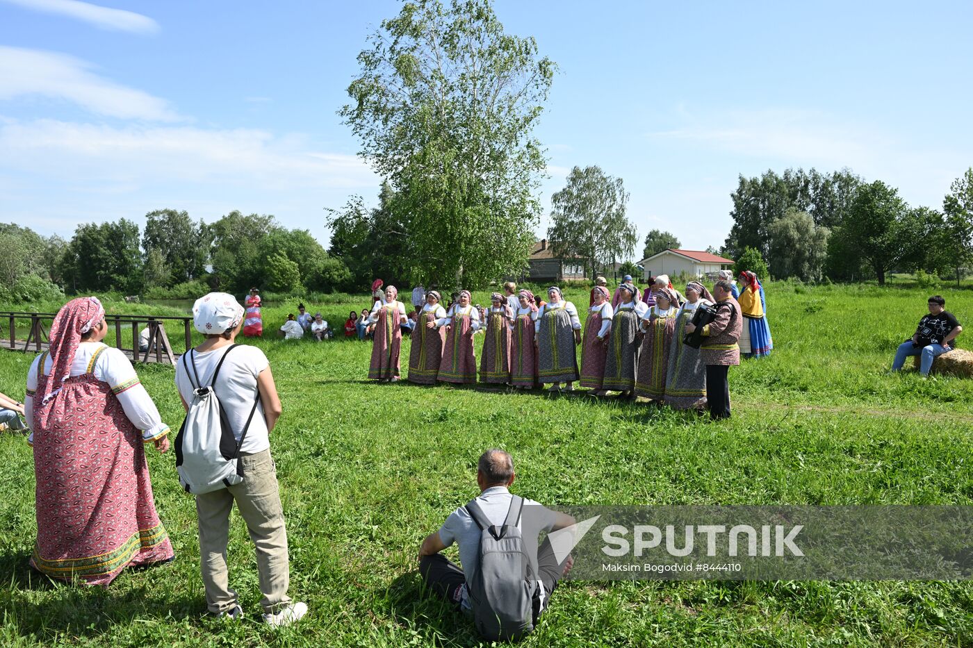 Russia Karavon Folk Festival