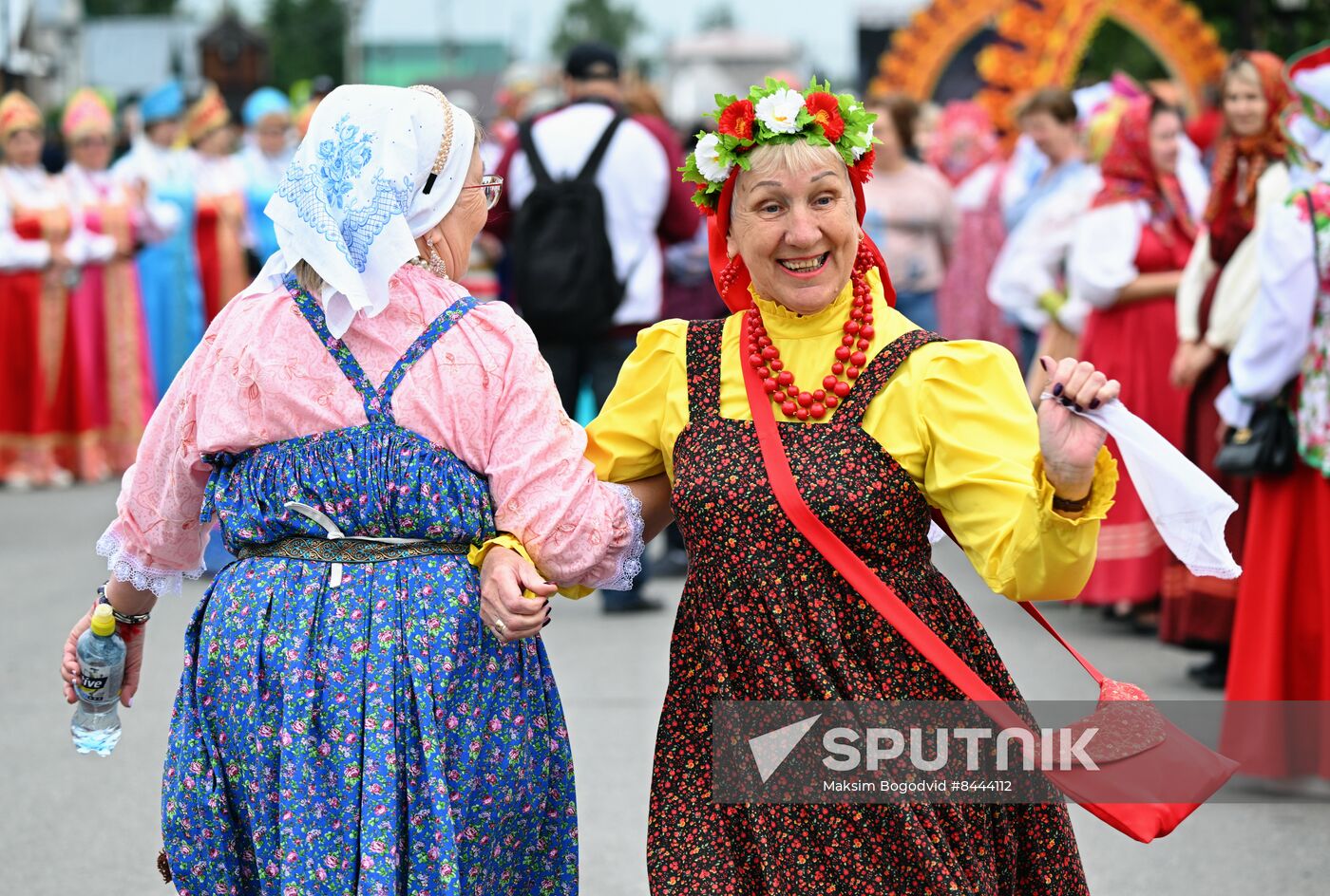 Russia Karavon Folk Festival