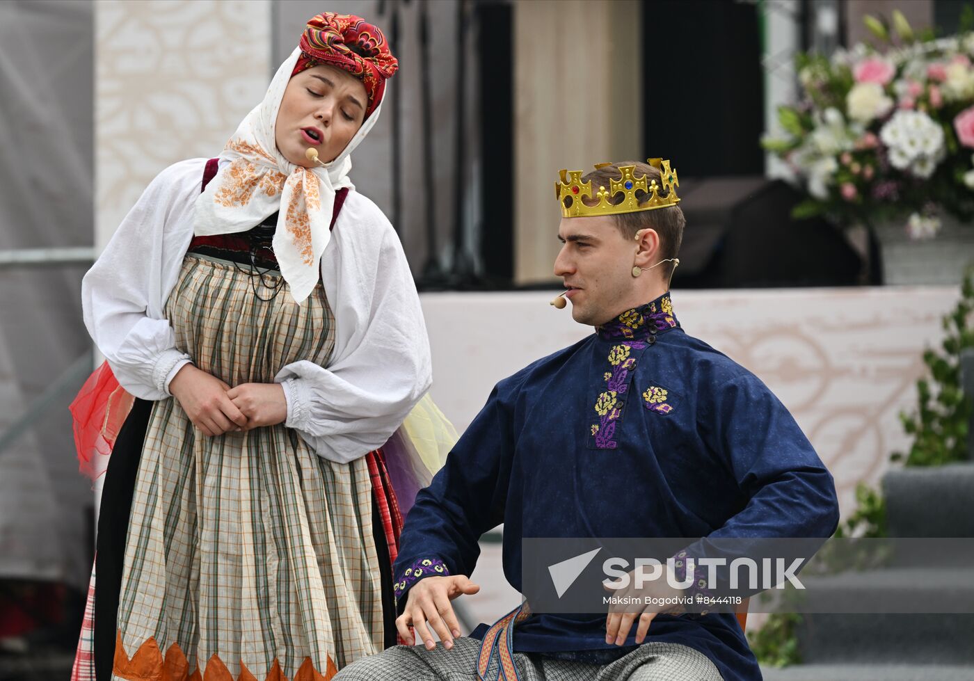 Russia Karavon Folk Festival