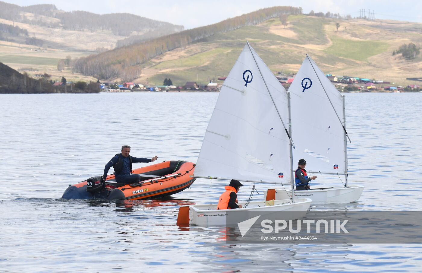 Russia Children's Sailing Club