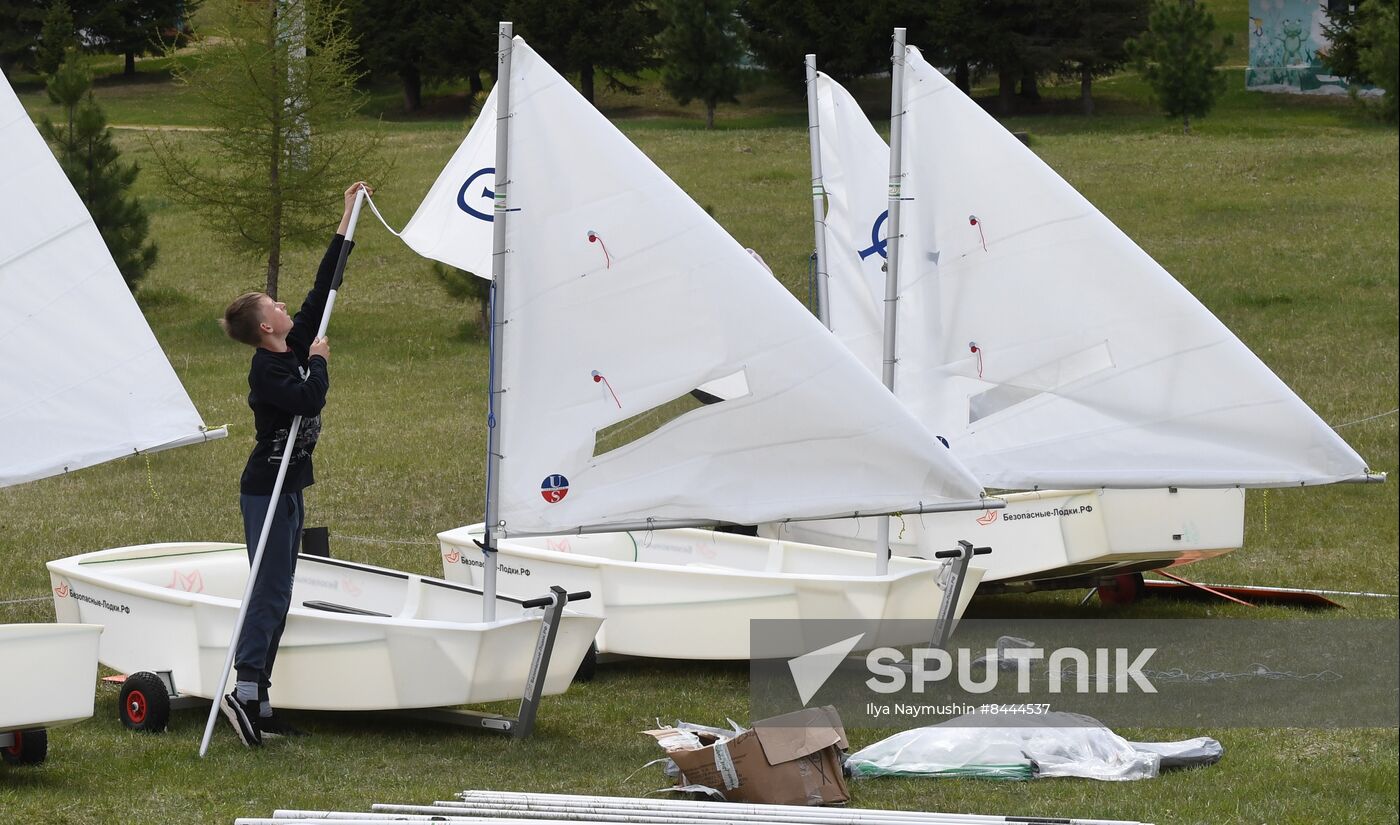 Russia Children's Sailing Club