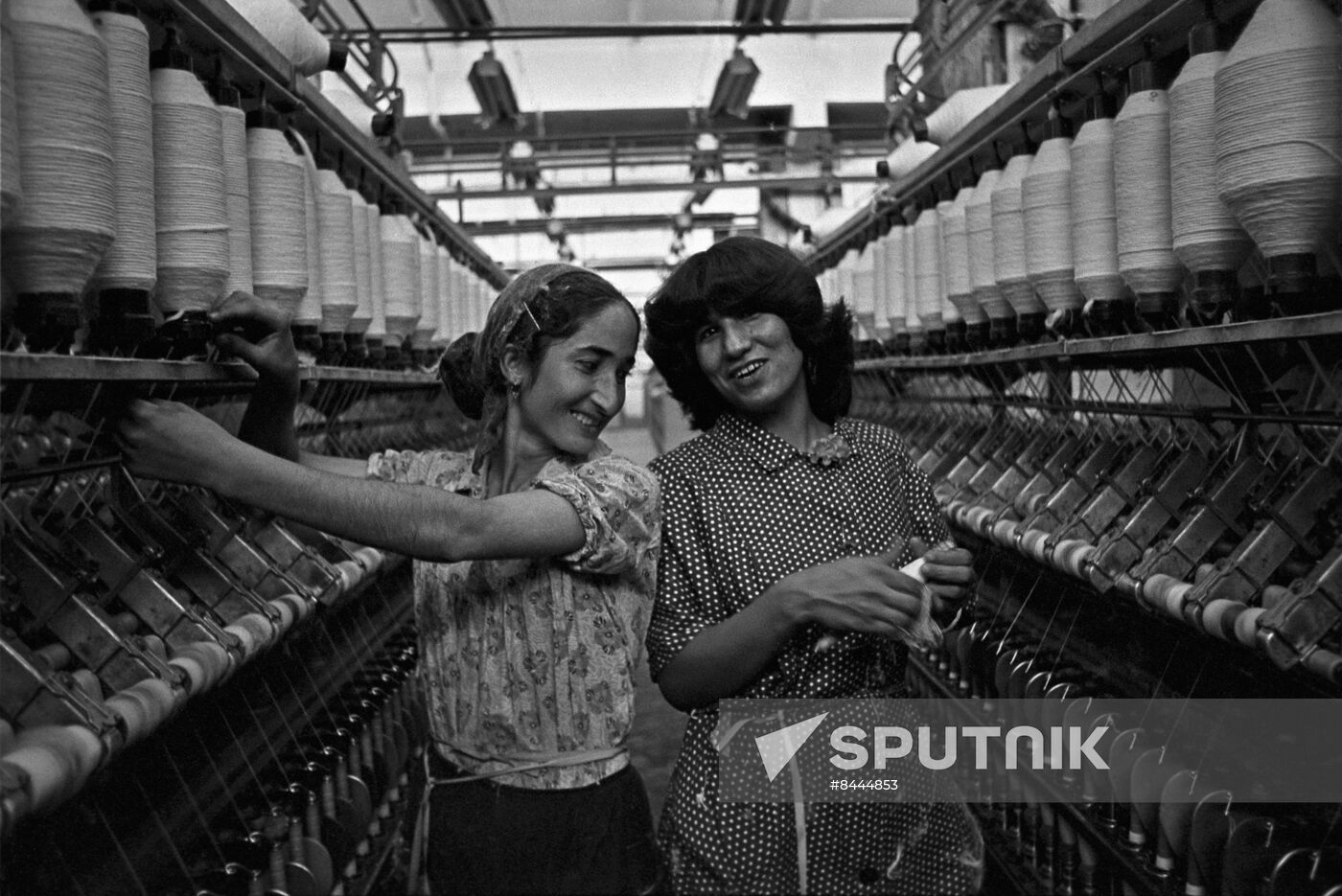 Afghan winder operators