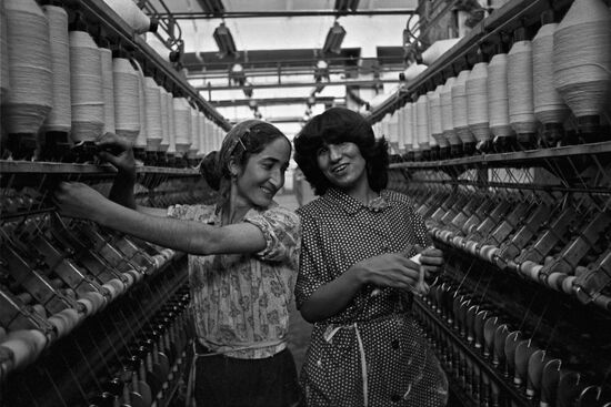 Afghan winder operators