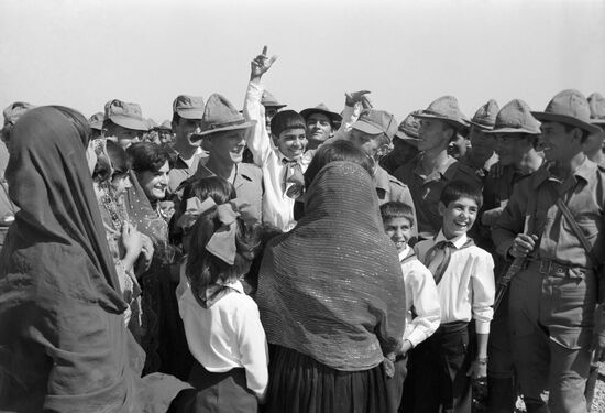 Withdrawing part of Soviet forces from Democratic Republic of Afghanistan in 1986