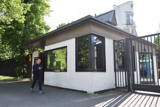 Russia Germany Consulates Visa Applications Suspension