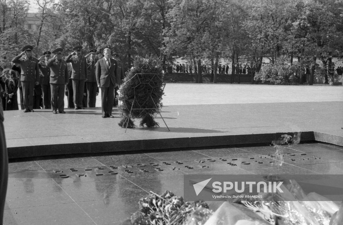 British Defense Secretary Tom King visits USSR
