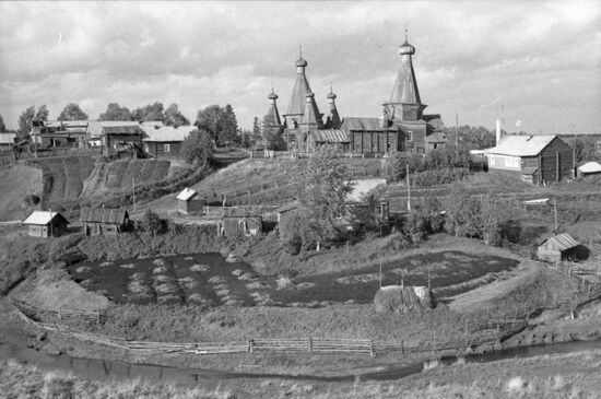 Temple complex of Nyonok parish