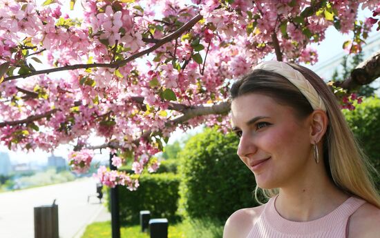 Russia Blooming Season