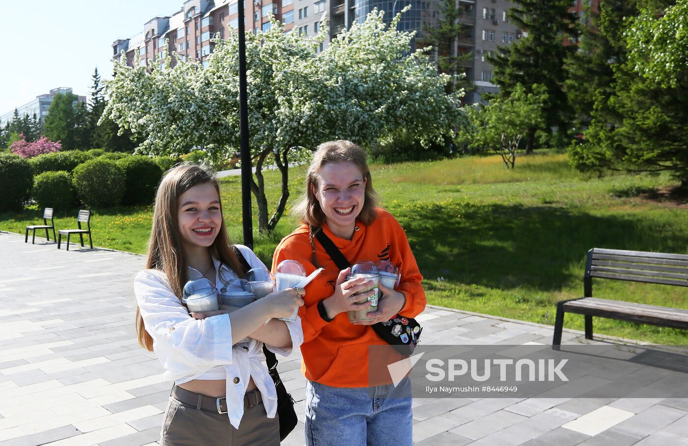 Russia Blooming Season