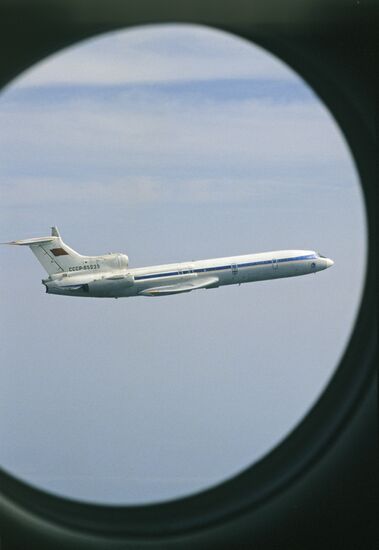 Tupolev Tu-155
