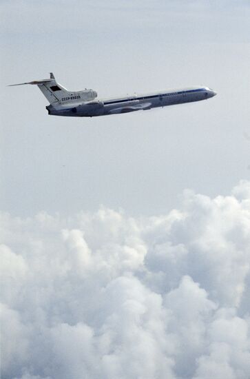 Tupolev Tu-155