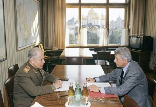 Marshal of Soviet Union Sergei Akhromeyev speaks to French journalist