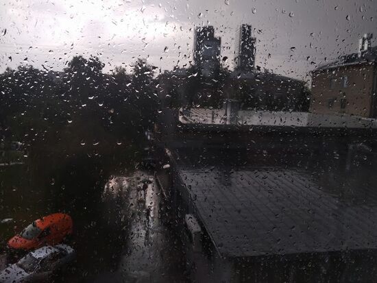 Rain in Moscow